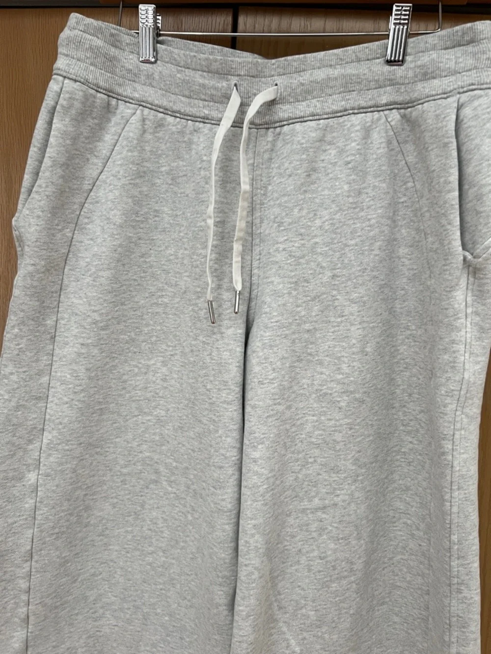 Lululemon Scuba Mid Rise Wide Leg Pants Size Large